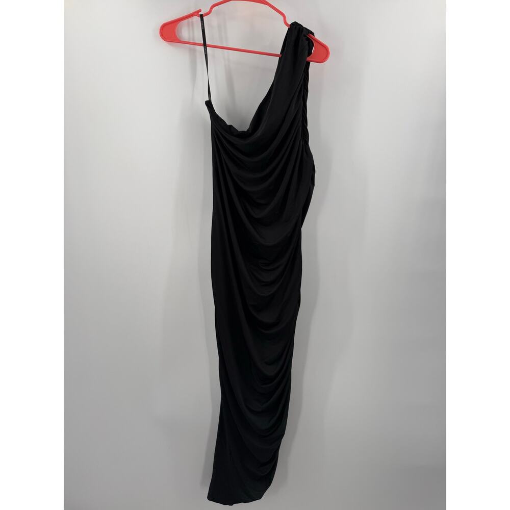 One-Shoulder Black Ruched Midi Dress - Picture 16 of 16